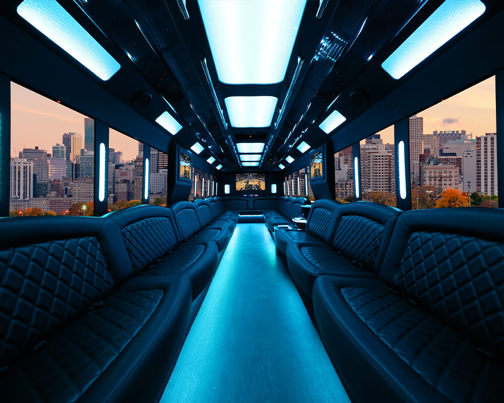 34 passenger interior 02