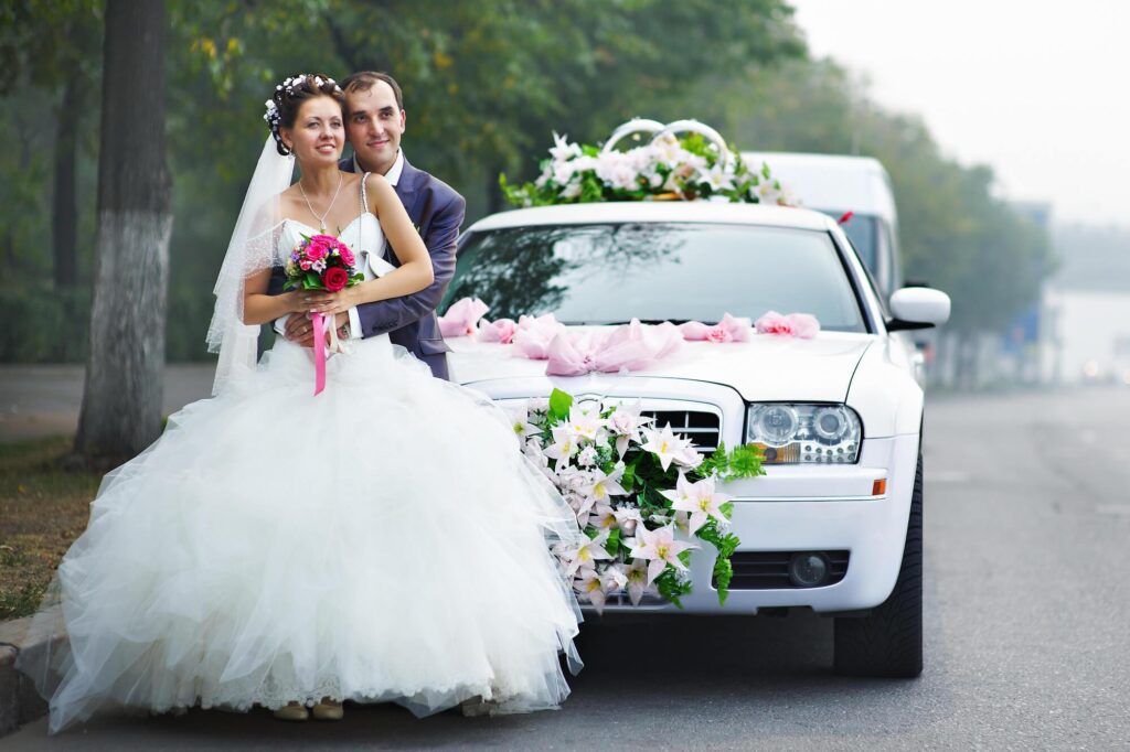 wedding limos service 1024x682 1